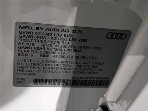 Certified 2025 Audi Q3 2.0T Premium w/ Convenience Package image 25