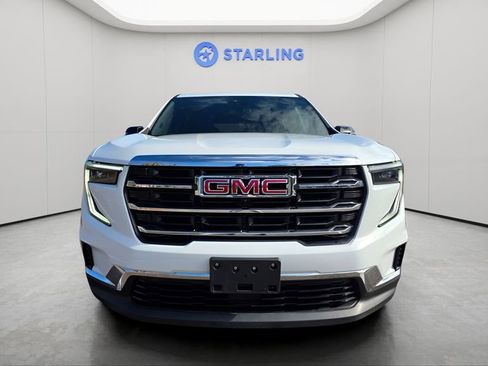 Used 2025 GMC Acadia Elevation FWD image 9