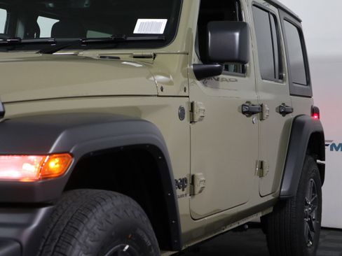 New 2026 Jeep Wrangler Sport AWD/4WD image 11