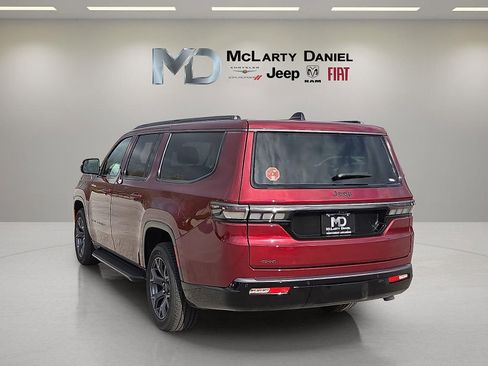 New 2026 Jeep Grand Wagoneer L Limited w/ 8-Passenger Seating Package AWD/4WD image 4