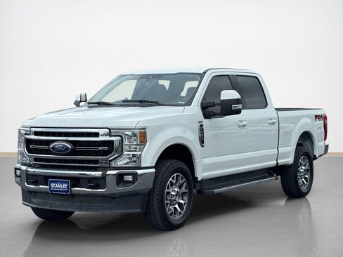 Used 2022 Ford F250 Lariat w/ Lariat Value Package AWD/4WD image 3