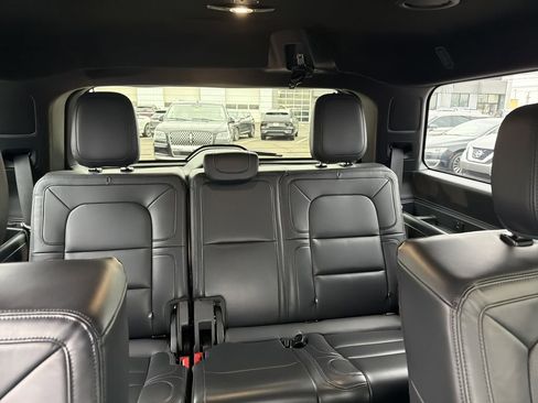 Certified 2024 Lincoln Navigator Reserve image 19