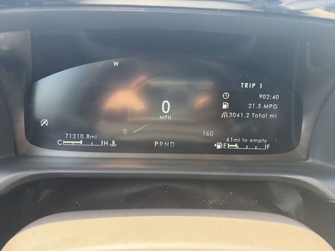 Used 2023 Lincoln Aviator Reserve w/ Equipment Group 201A RWD image 35