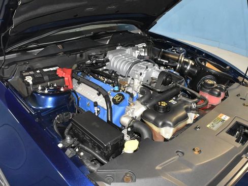 Used 2011 Ford Mustang Shelby GT500 w/ Electronics Pkg RWD image 23
