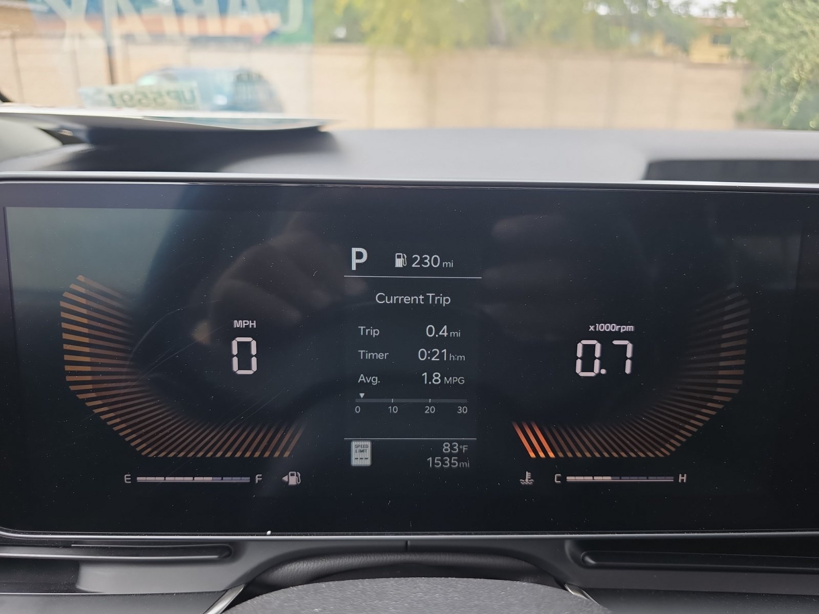 Certified 2026 Kia Carnival LX FWD image 18