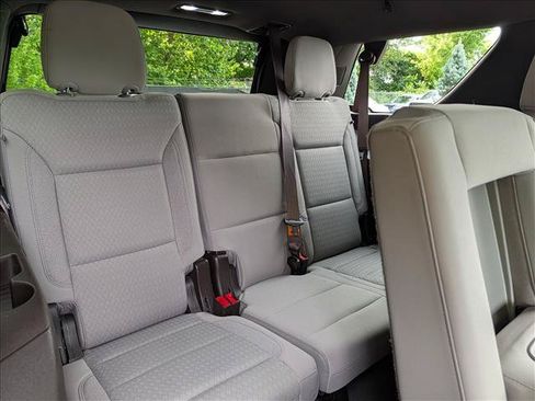 Used 2022 GMC Yukon SLE RWD image 19