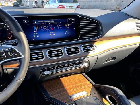 Used 2024 Mercedes-Benz GLE 350 GLE 350 image 6