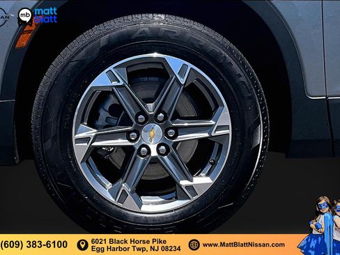 Used 2025 Chevrolet Blazer LT AWD/4WD image 8