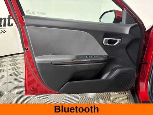 Used 2025 Kia K4 FWD image 8