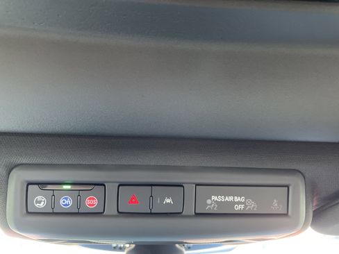 Used 2024 Chevrolet Corvette Stingray Coupe w/ 1LT image 33