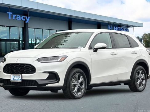 New 2026 Honda HR-V LX image 8