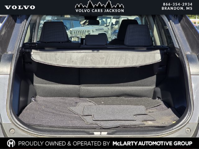Used 2023 Toyota RAV4 LE AWD/4WD image 29