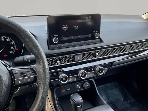 Used 2022 Honda Civic LX image 9