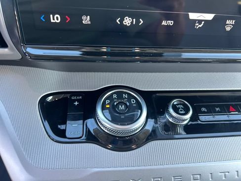 New 2027 Ford Expedition Max Active RWD image 24