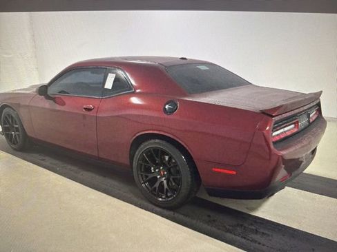 Used 2021 Dodge Challenger GT image 8