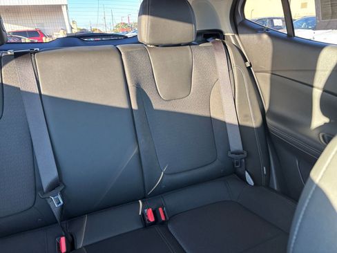 Used 2025 Buick Encore GX Preferred image 35