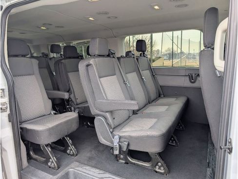 Used 2023 Ford Transit 350 XLT image 15