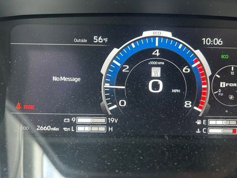 Used 2025 Toyota Sequoia Capstone image 12