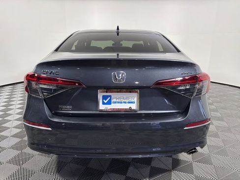 Used 2025 Honda Civic Sport image 6