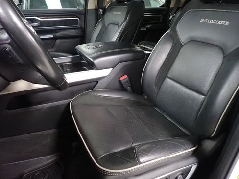 Used 2021 RAM 1500 Laramie image 13