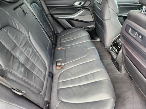 Used 2019 BMW X5 xDrive50i w/ M Sport Package AWD/4WD image 32