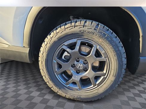 New 2026 Honda Pilot TrailSport image 5