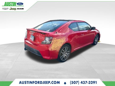 Used 2014 Scion tC image 3