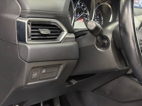Used 2017 MAZDA CX-5 Touring w/ Preferred Equipment Package AWD/4WD image 19