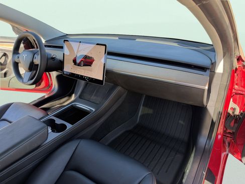 Used 2022 Tesla Model 3 Long Range image 43