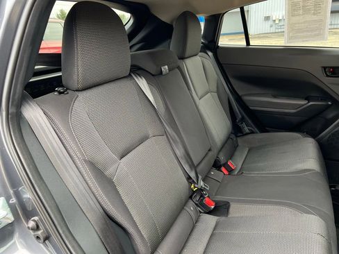 Used 2024 Subaru Crosstrek 2.0i Premium image 18