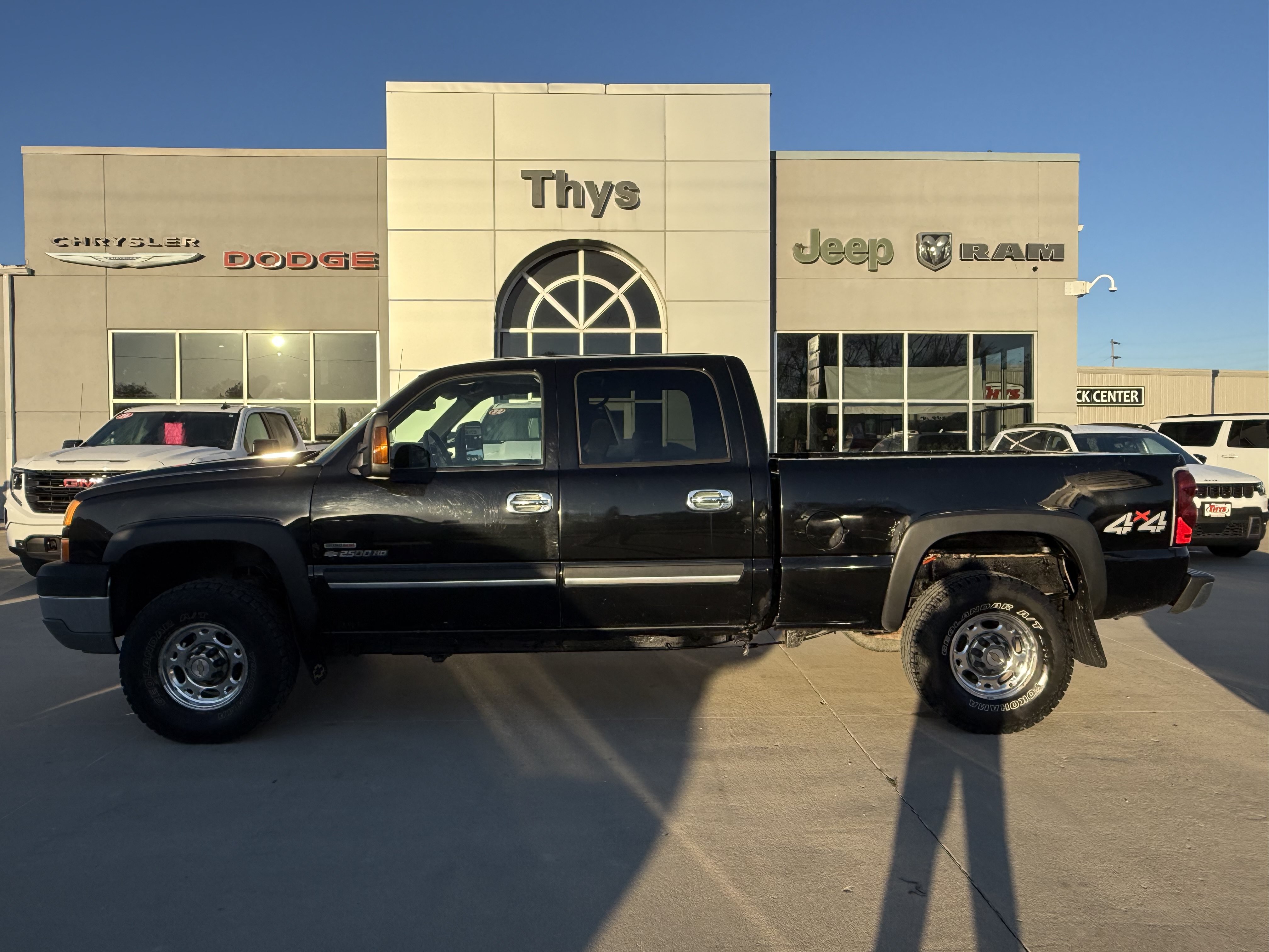 Used 2005 Chevrolet Silverado 2500 4x4 Crew Cab image 22