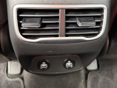 Used 2023 Hyundai Santa Fe SEL AWD/4WD image 17