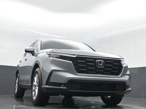 Certified 2026 Honda CR-V EX image 5