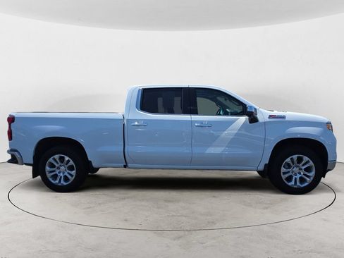 Certified 2023 Chevrolet Silverado 1500 LTZ w/ LTZ Premium Package AWD/4WD image 4
