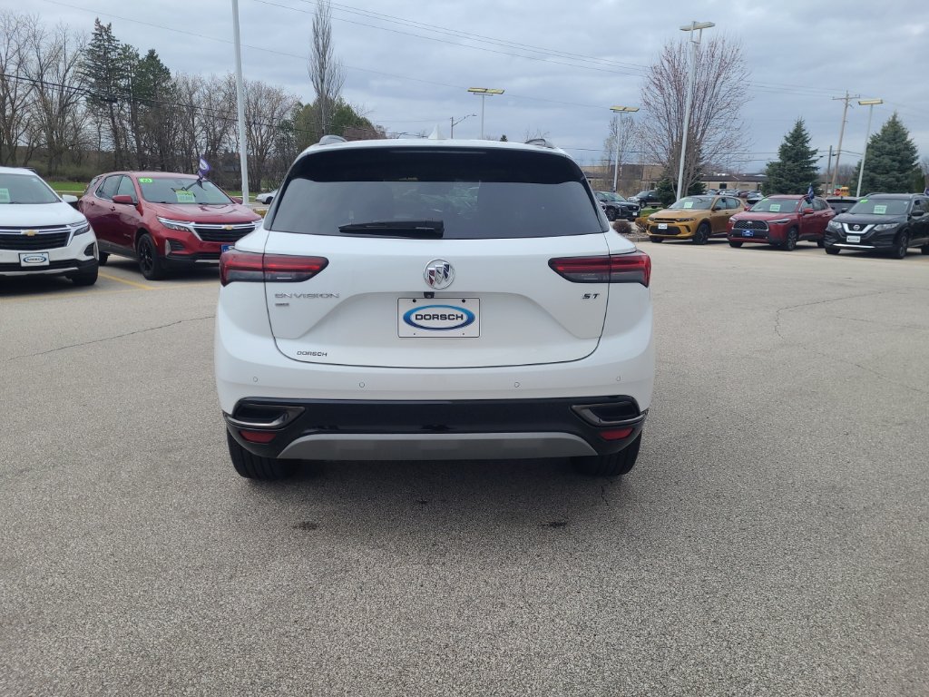 Used 2023 Buick Envision Essence w/ Sport Touring Package AWD/4WD image 5