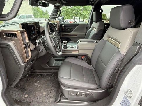 New 2026 GMC Hummer EV SUV image 14
