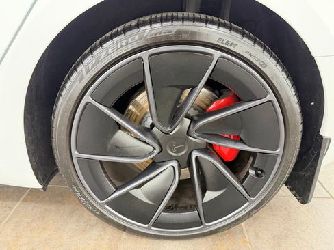 Used 2025 Tesla Model 3 Performance AWD/4WD image 33