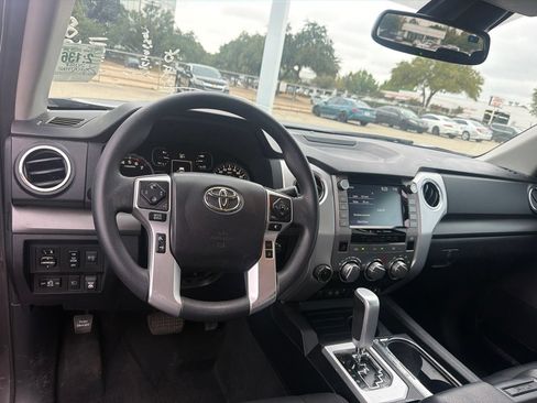 Used 2021 Toyota Tundra SR5 AWD/4WD image 12