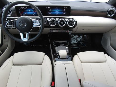 Certified 2023 Mercedes-Benz CLA 250 w/ Premium Package image 32