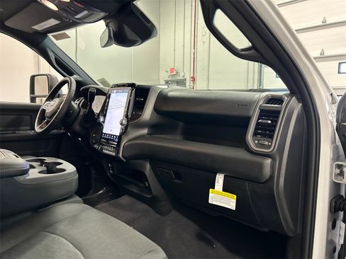 New 2025 RAM 2500 Tradesman image 29