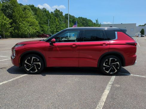 Used 2023 Mitsubishi Outlander SEL FWD image 7