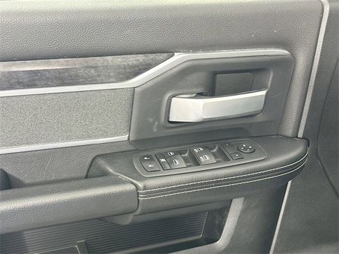 Used 2022 RAM 2500 Big Horn w/ Level C Equiment Group image 25