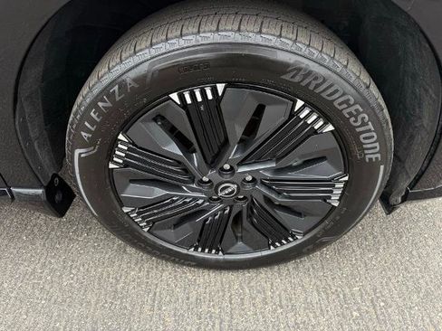 Certified 2025 Nissan Murano Platinum w/ Cargo Package image 9