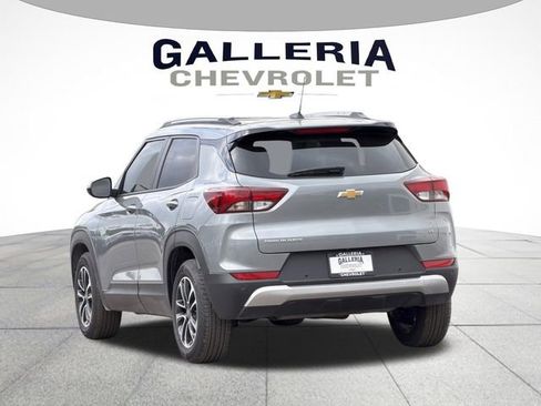 New 2026 Chevrolet TrailBlazer LT w/ Driver Confidence Package FWD image 5