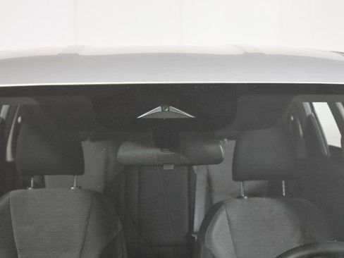 Certified 2023 Nissan Rogue SV image 37