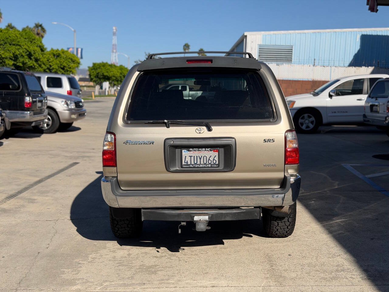 Used 2001 Toyota 4Runner SR5 RWD image 9
