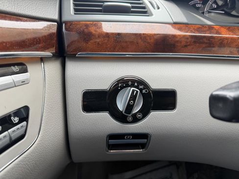 Used 2011 Mercedes-Benz S 550 image 22