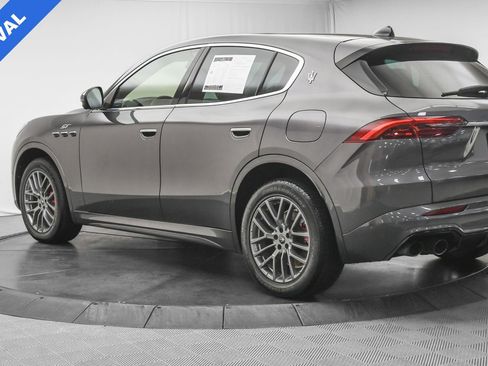 Used 2023 Maserati Grecale GT image 5