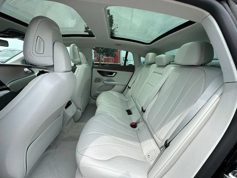 Used 2023 Mercedes-Benz EQE 350+ 4MATIC Sedan w/ Exclusive Trim Package image 17