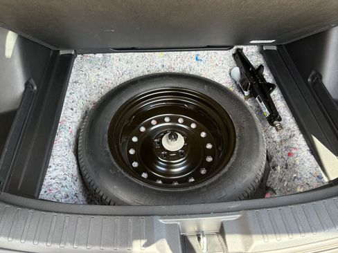 Certified 2024 Honda CR-V EX image 27